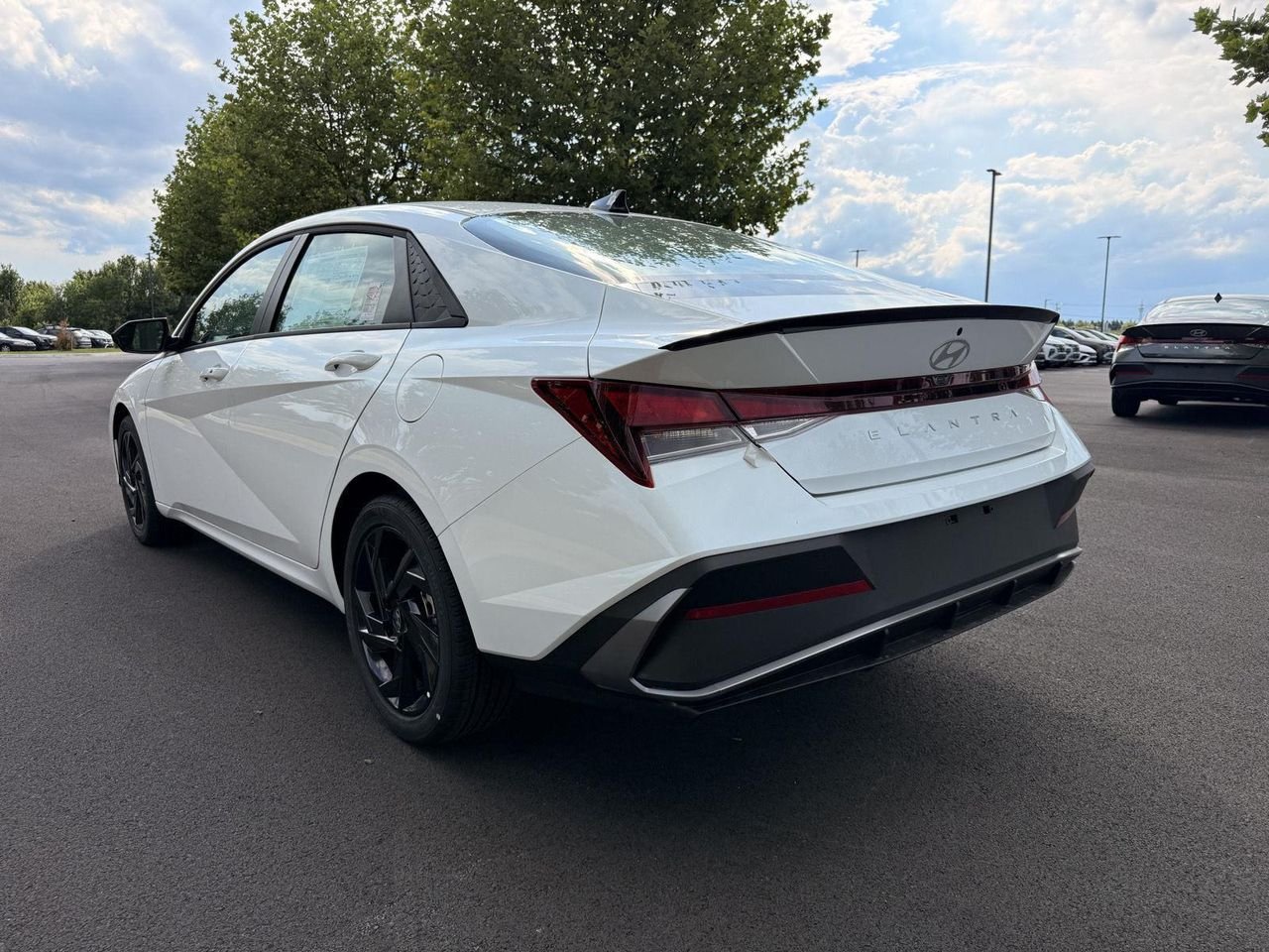 New 2026 Serenity White Pearl Hyundai SEL Sport image 6