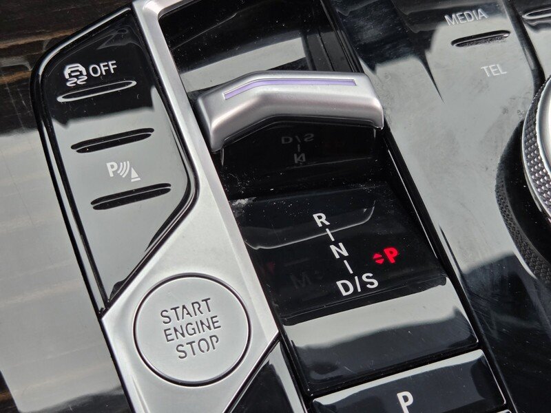 Used 2025 Blue BMW XDRIVE40I SPORTS ACTIVITY VEHICLE image 28