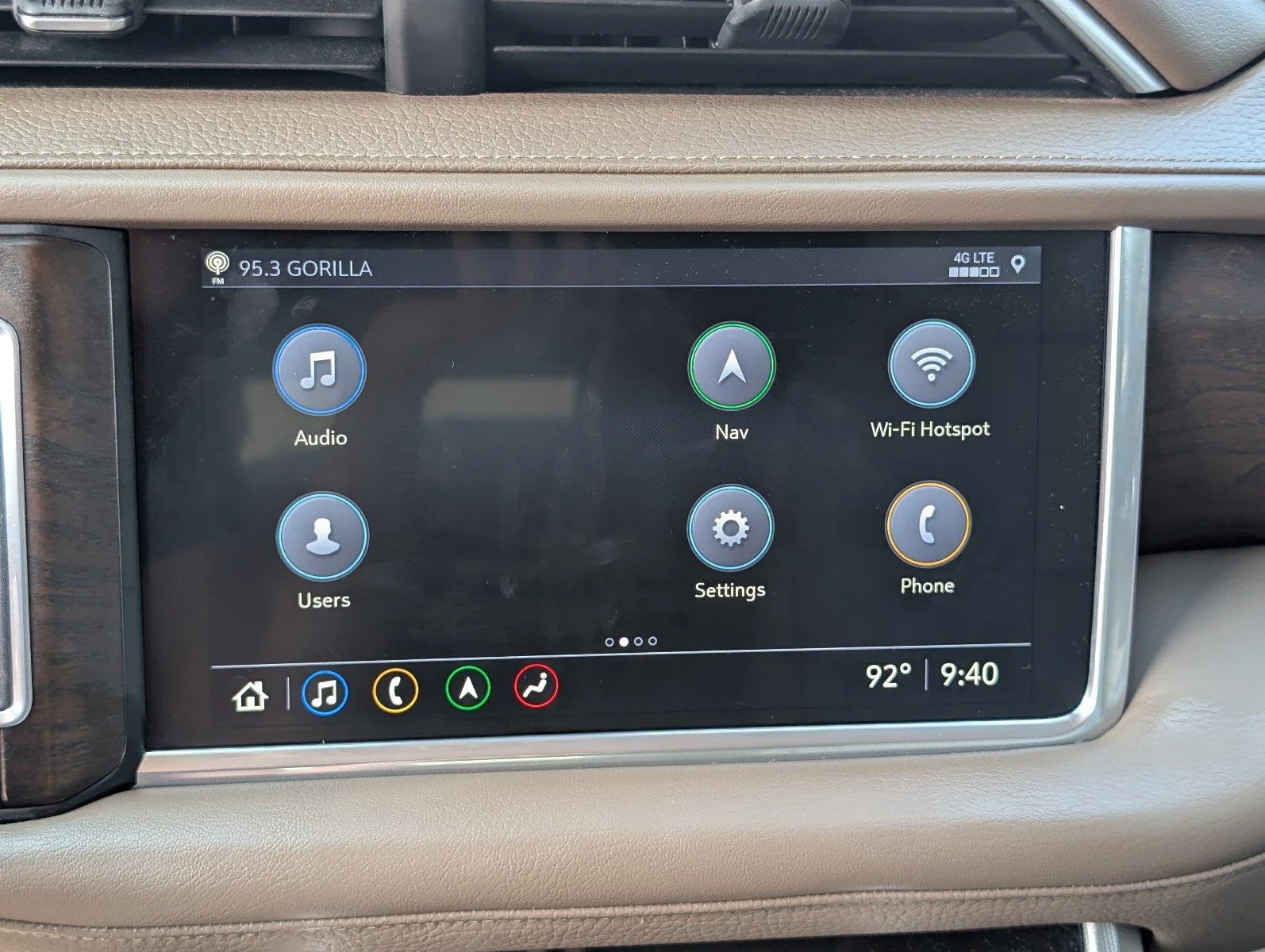 Used 2021 PEARL BEIGE METALLIC GMC Denali image 23