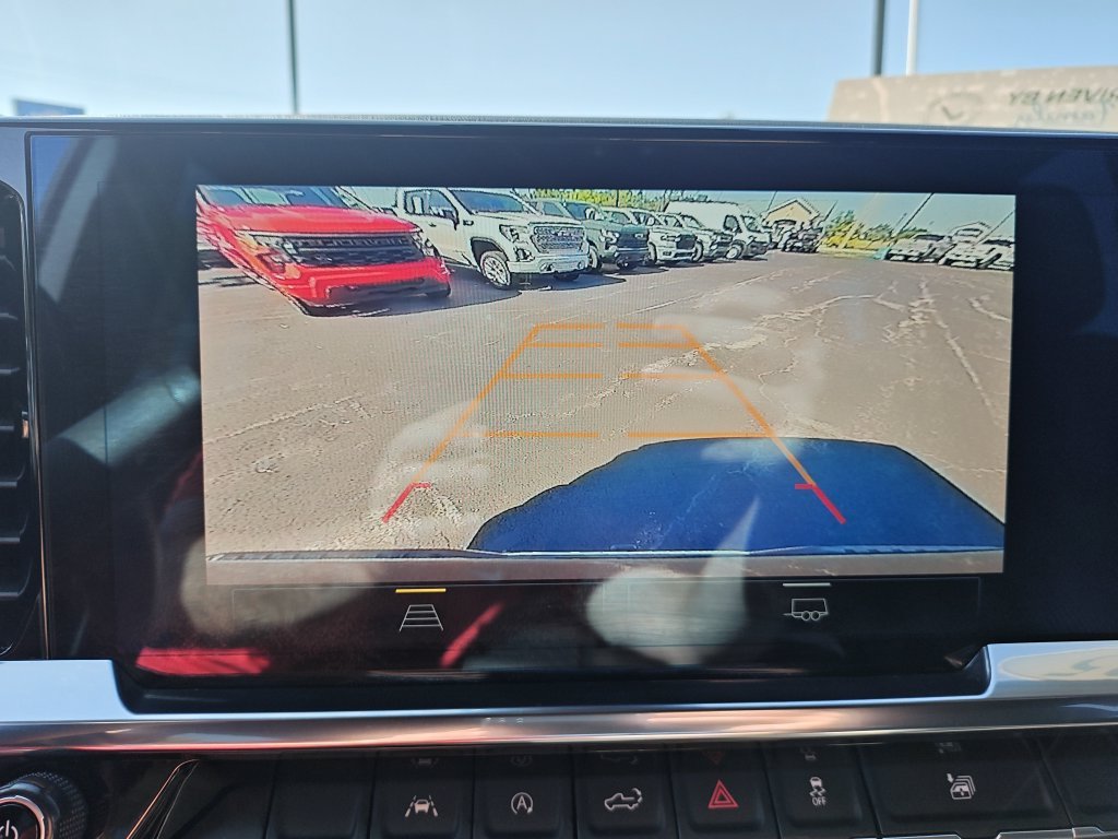 Used 2025 Black Chevrolet LT image 23