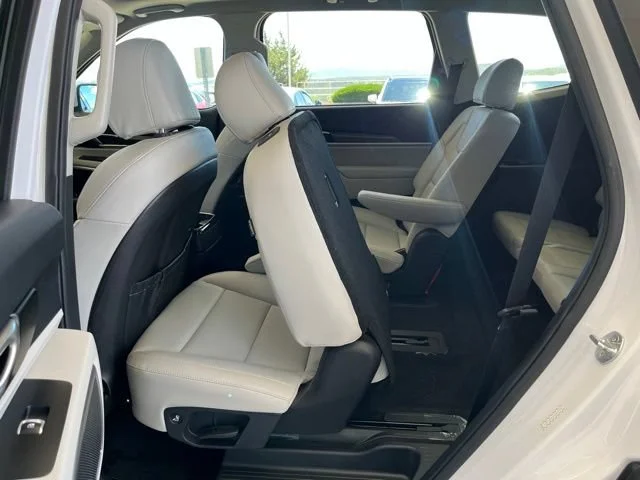 Certified Used 2024 Glacial White Pearl Kia S image 50