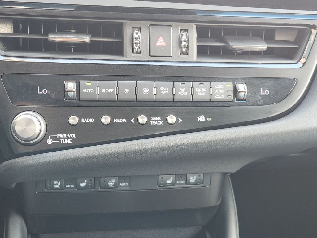 Certified Used 2023 Iridium Lexus 350 image 18