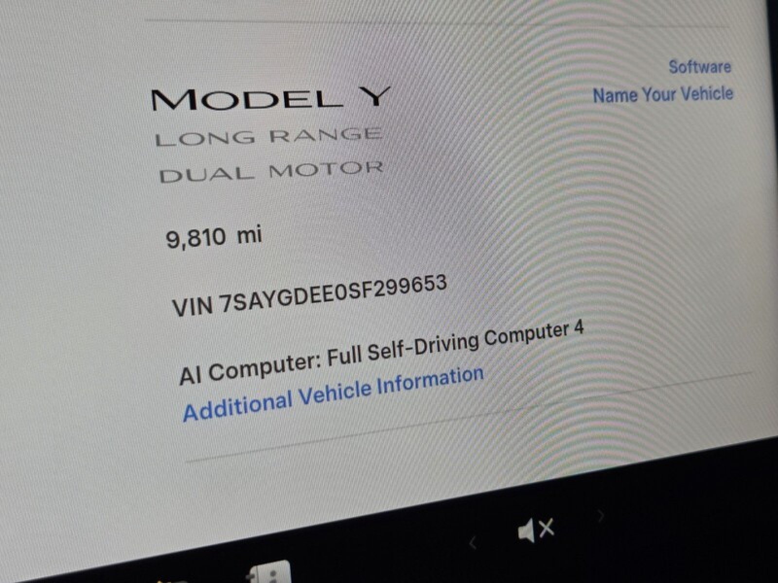 Used 2025 RED Tesla Long Range image 34