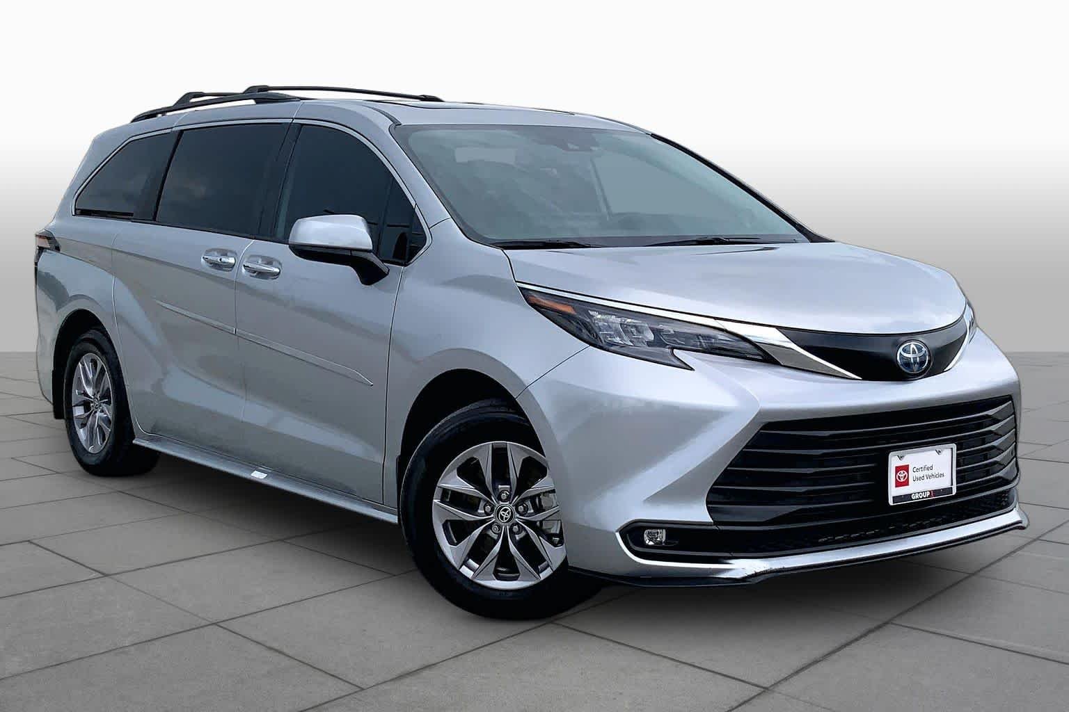 Used 2025 Celestial Silver Metallic Toyota XLE image 3