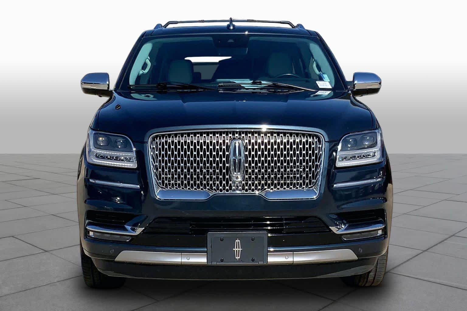 Used 2021 Flight Blue Lincoln Black Label image 4