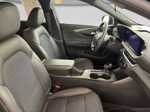 Used 2024 Ebony Twilight Metallic Buick Preferred image 14