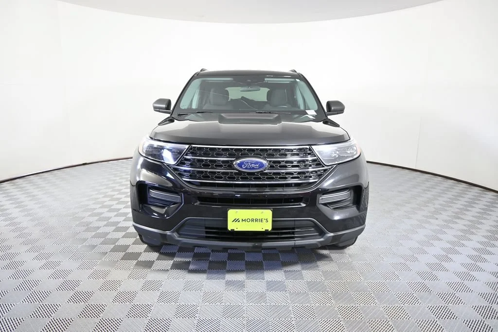 Used 2023 Black Ford XLT image 10