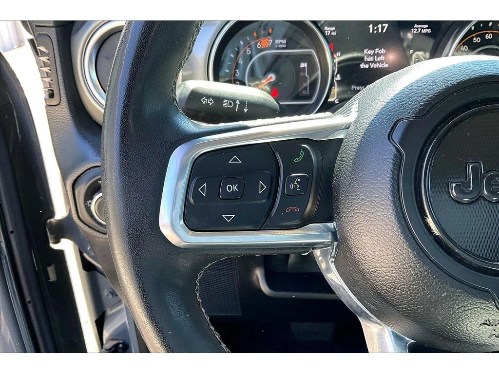 Used 2023 Grey Jeep Sahara image 17