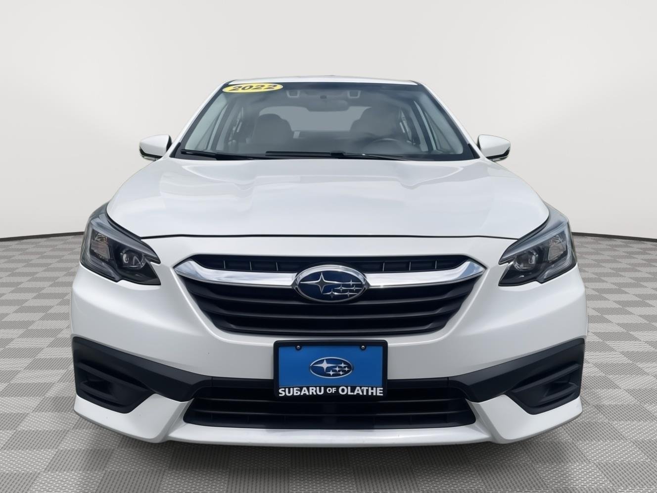 Used 2022 Crystal White Pearl Subaru Premium image 15