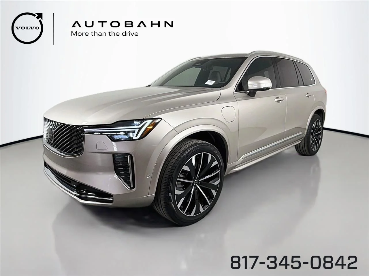 2026 Volvo XC90 T8 Recharge Plus Bright 7-Seat 4WD's photo