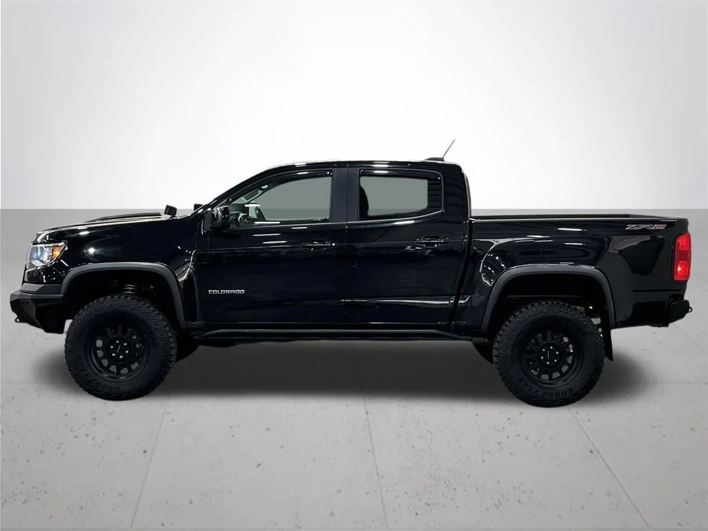 Used 2019 Black Chevrolet ZR2 image 10