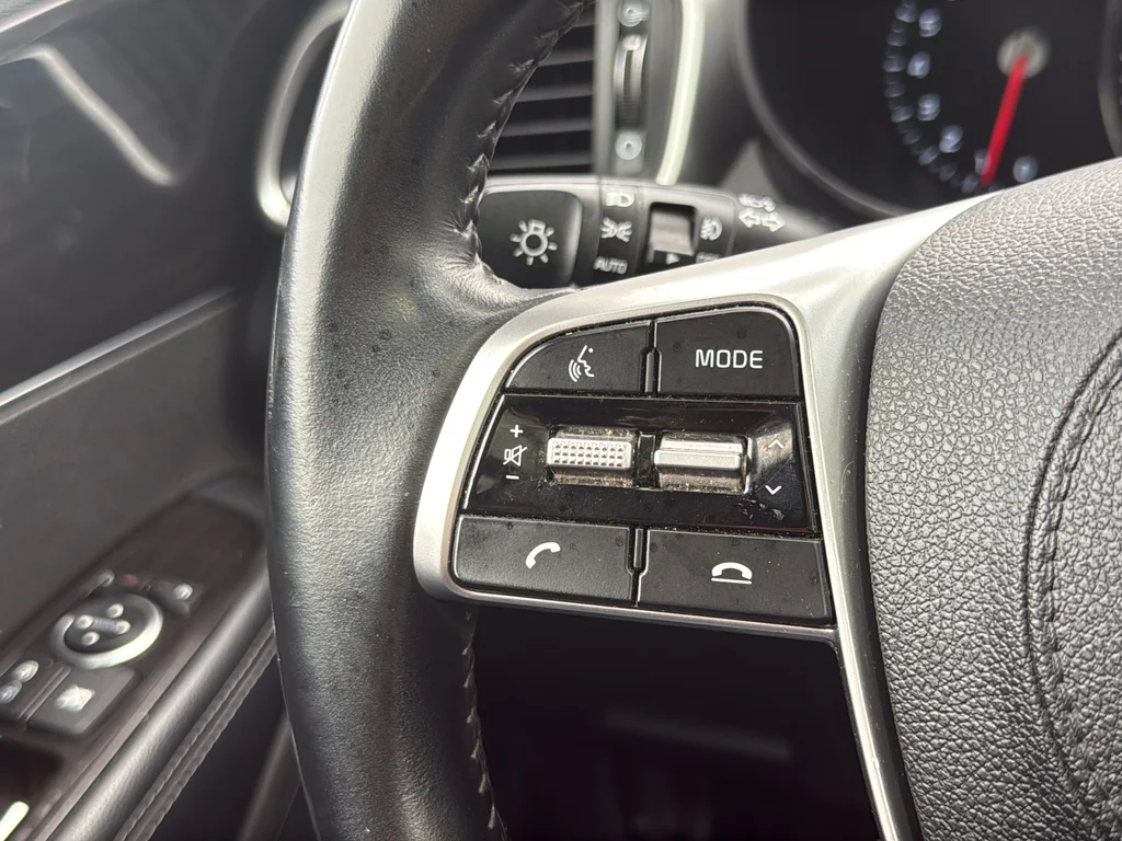 Used 2020 Blue Kia EX image 22