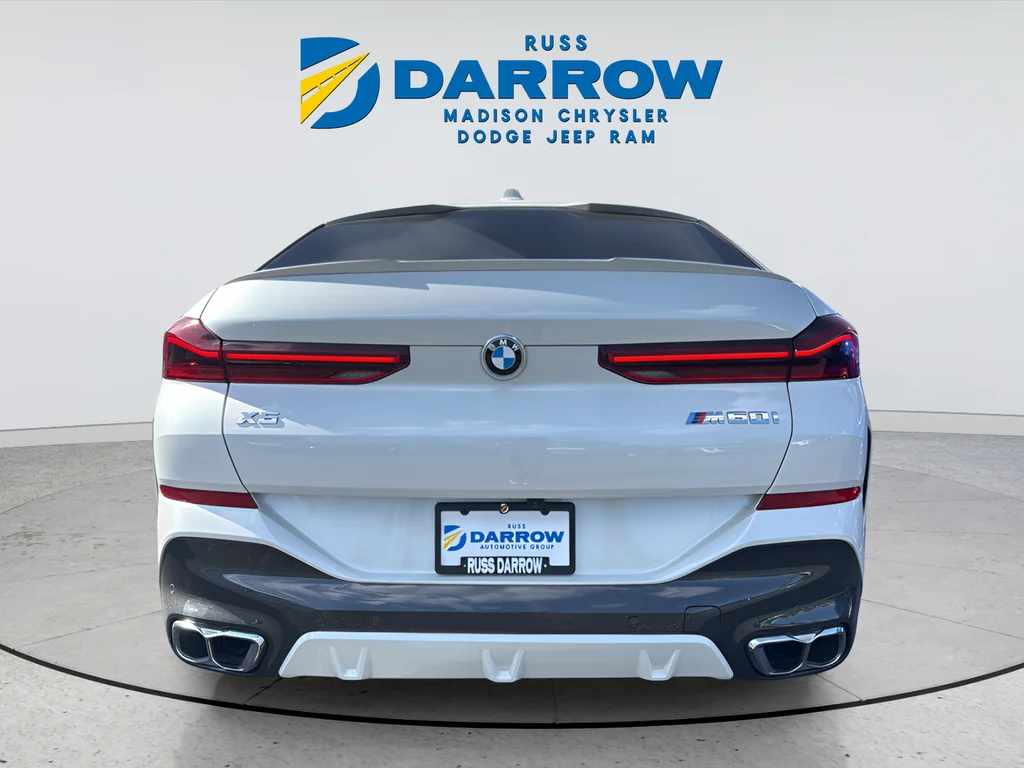 Used 2024 White BMW M60i image 4