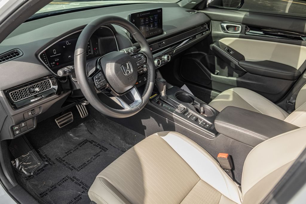 Used 2023  Honda Sport Touring image 14