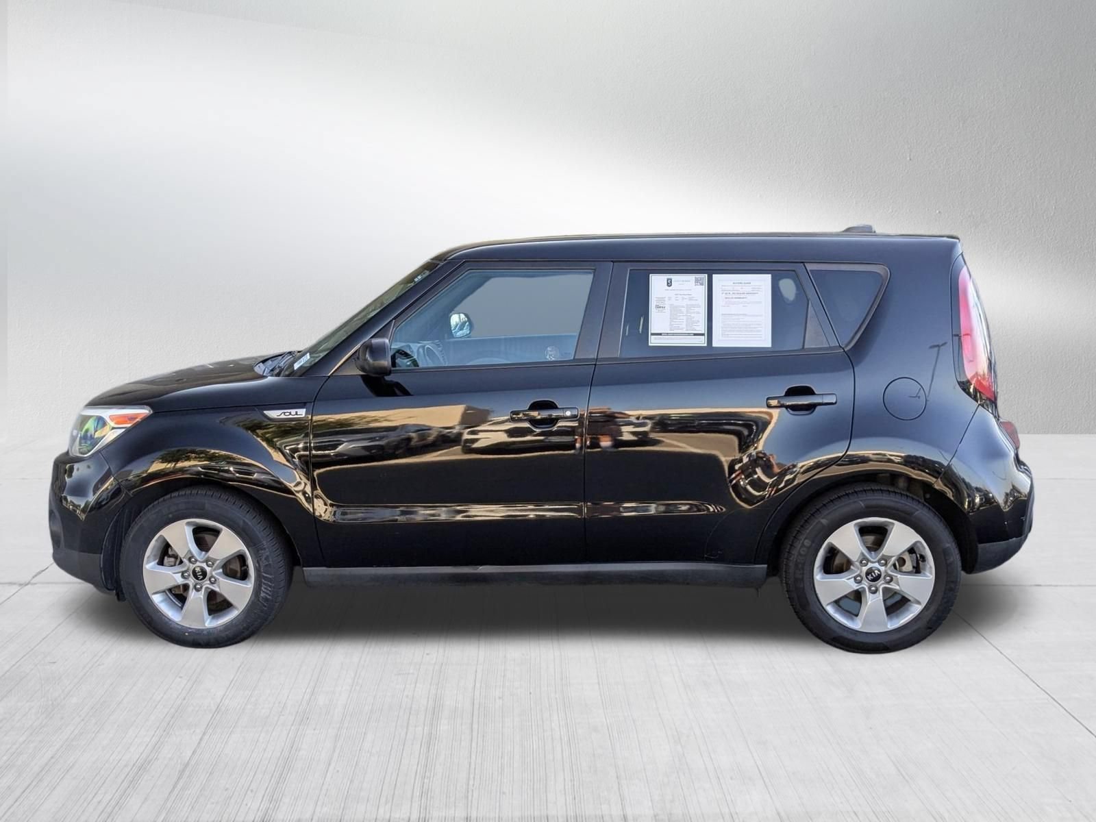 Used 2017 Kia Soul Base with VIN KNDJN2A27H7489274 for sale in Santa Clarita, CA