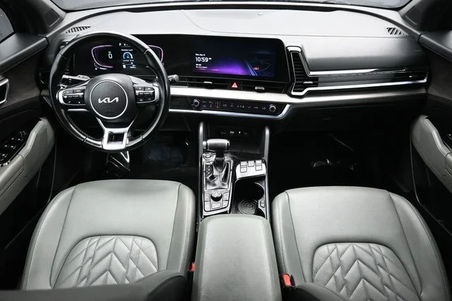 Used 2023 Black Kia X-Line image 14