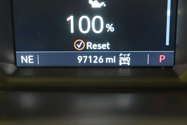 Used 2019 ONYX BLACK GMC SLT image 15