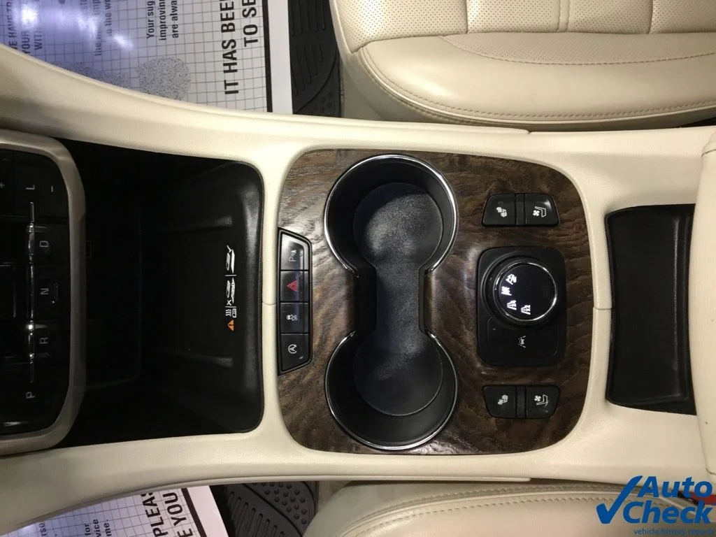 2020 GMC Acadia Denali - Photo 55