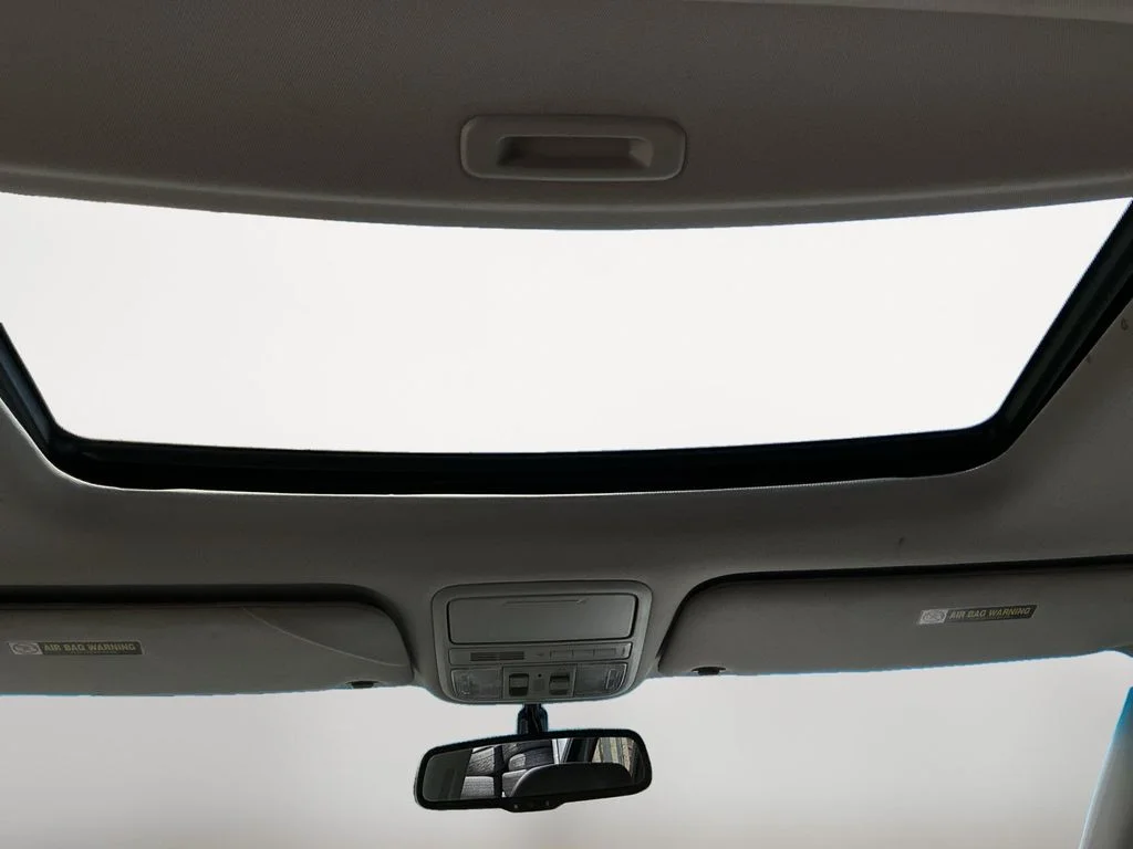 Used 2012 Gray Honda EX-L image 12