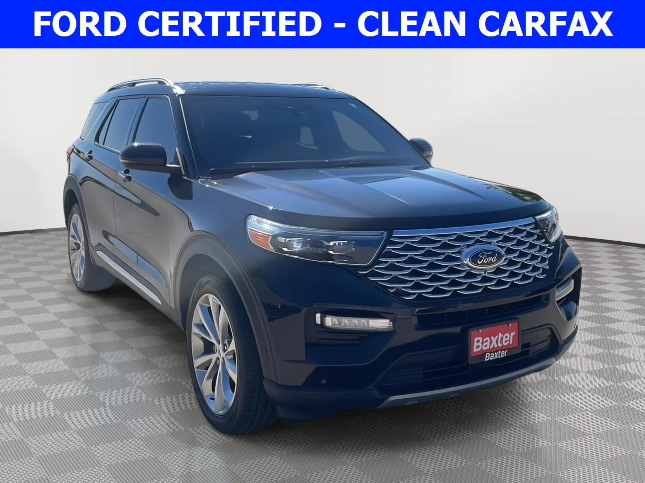 2023 Ford Explorer Platinum HEV's photo