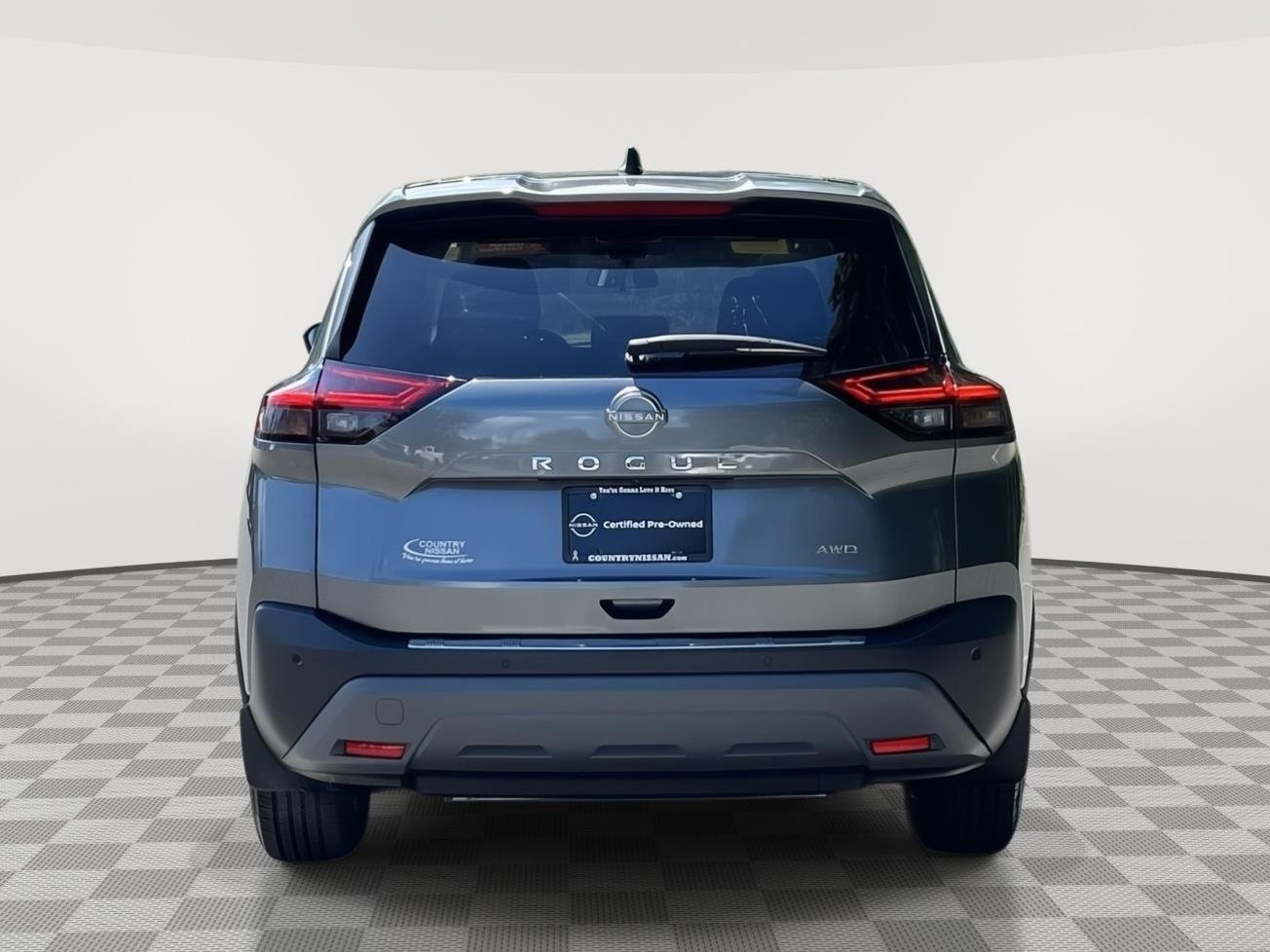 Used 2023 Gun Metallic Nissan S image 6