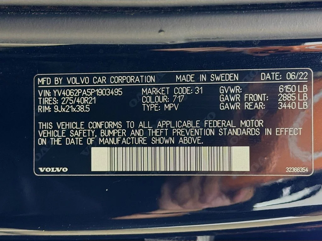 Used 2023 Onyx Black Metallic Volvo Ultimate image 35