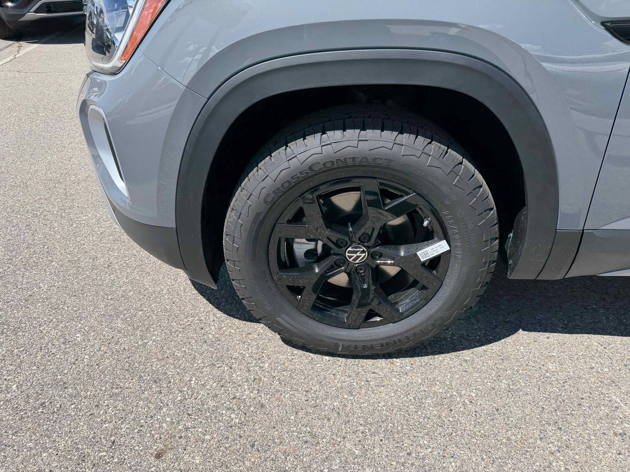 New 2026 Gray Volkswagen 2.0T Peak Edition image 14