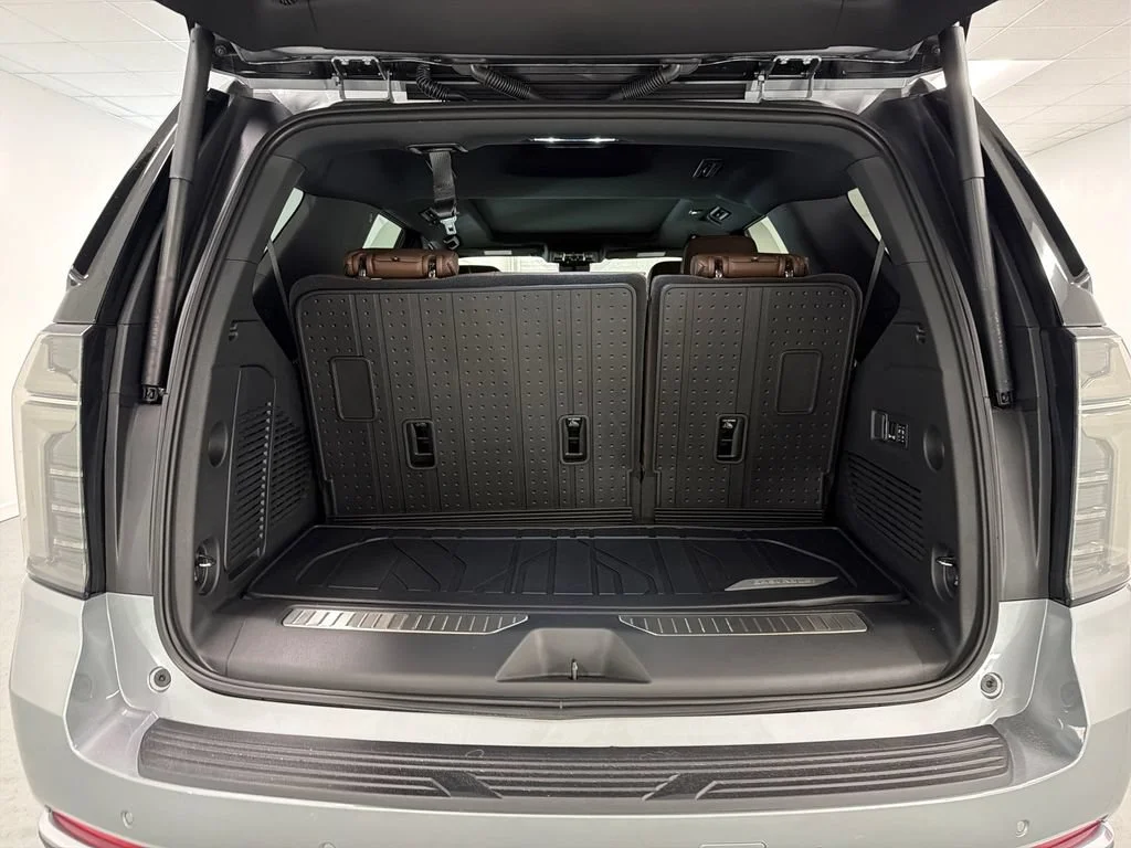 New 2026 Sterling Gray Metallic Chevrolet High Country image 8