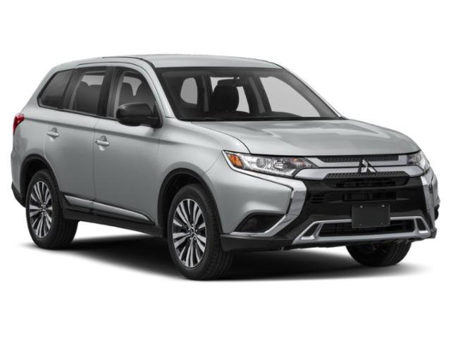 Used 2020 Labrador Black Metallic Mitsubishi SEL image 6
