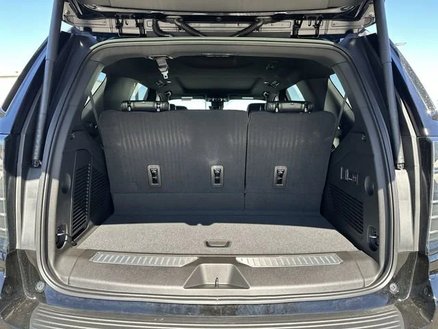 New 2026 Black Chevrolet High Country image 27