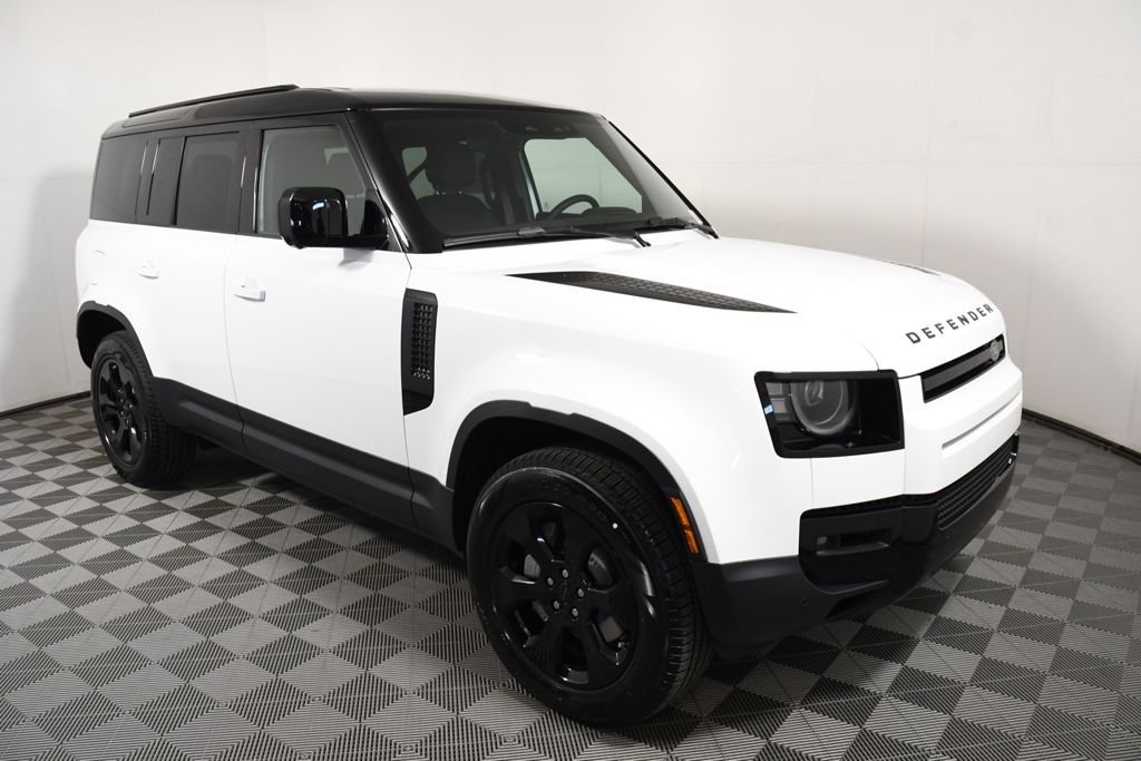 New 2026 Fuji White Land Rover S image 8