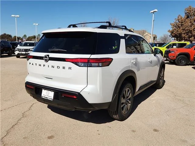 New 2026 QBE Everest WH Nissan SV Front-Wheel Drive image 3