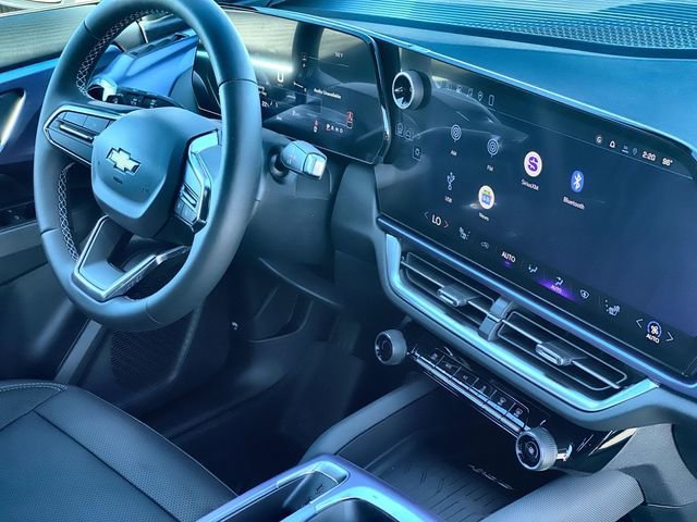 2026 Chevrolet Equinox EV 2LT - Photo 43