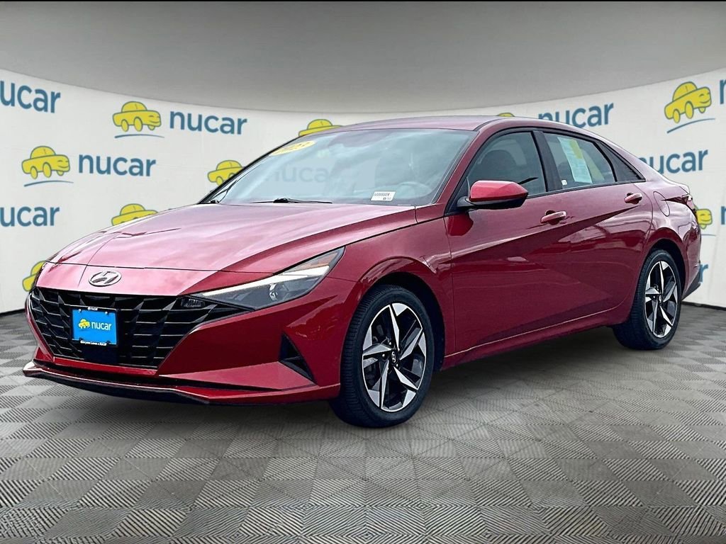 Used 2023 Red Hyundai SEL image 3