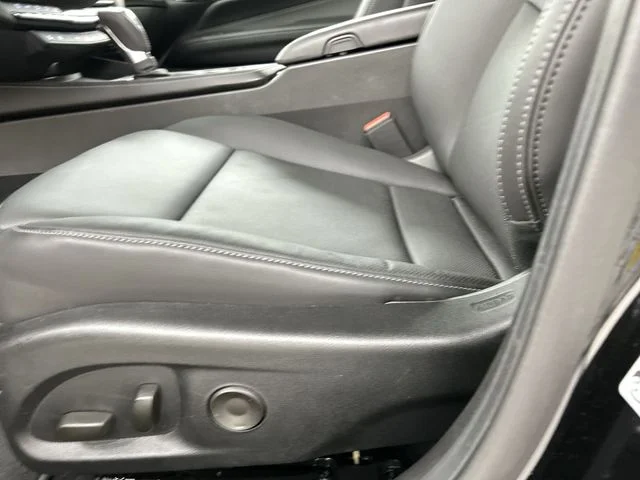 Used 2025 Black Cadillac Premium Luxury image 23