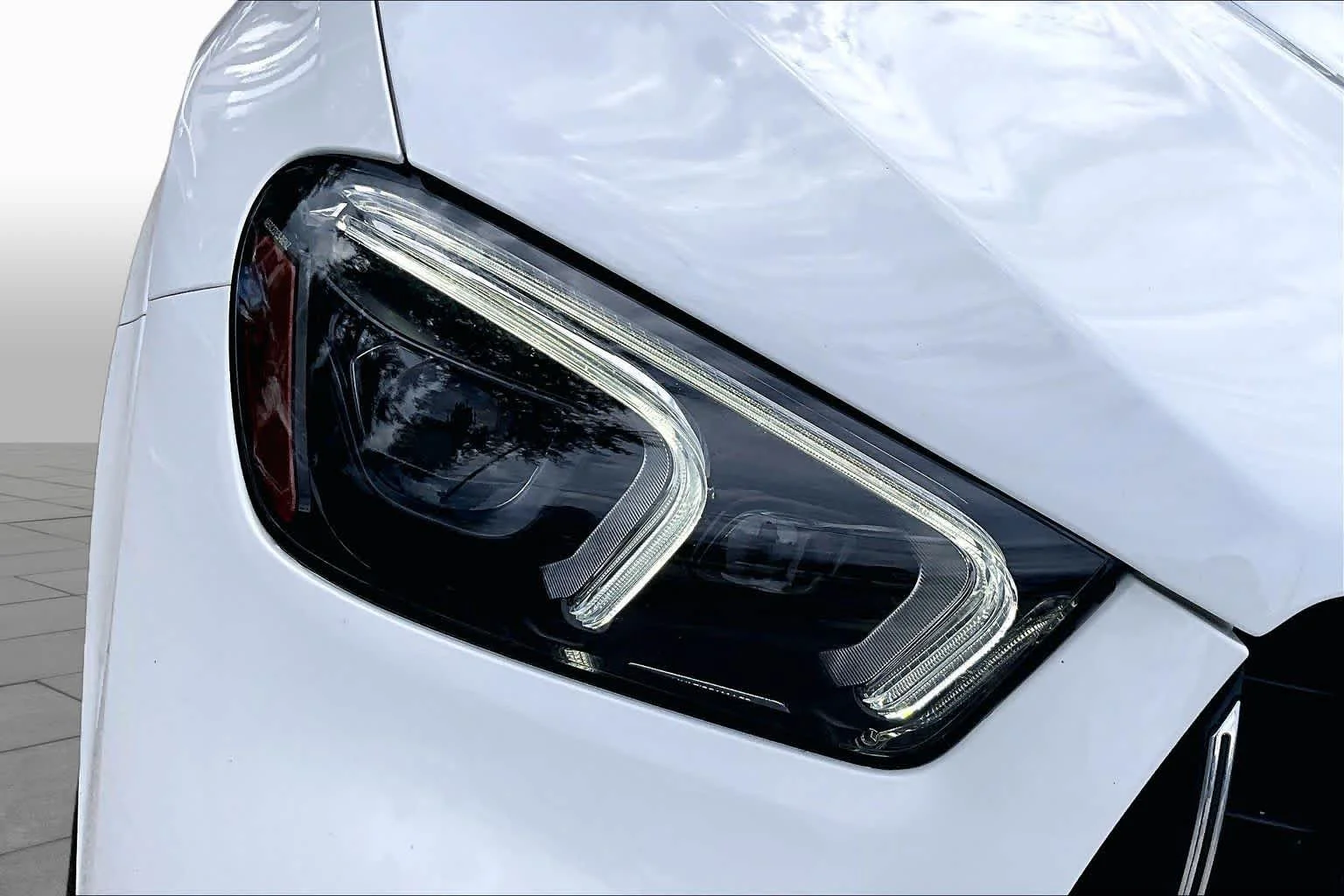 Used 2023 Polar White Mercedes-Benz AMG® GLE 53 image 28