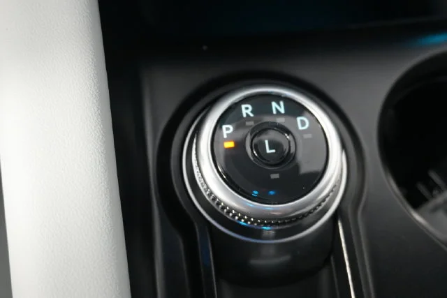 New 2027 Agate Black Metallic Ford Platinum™ image 18