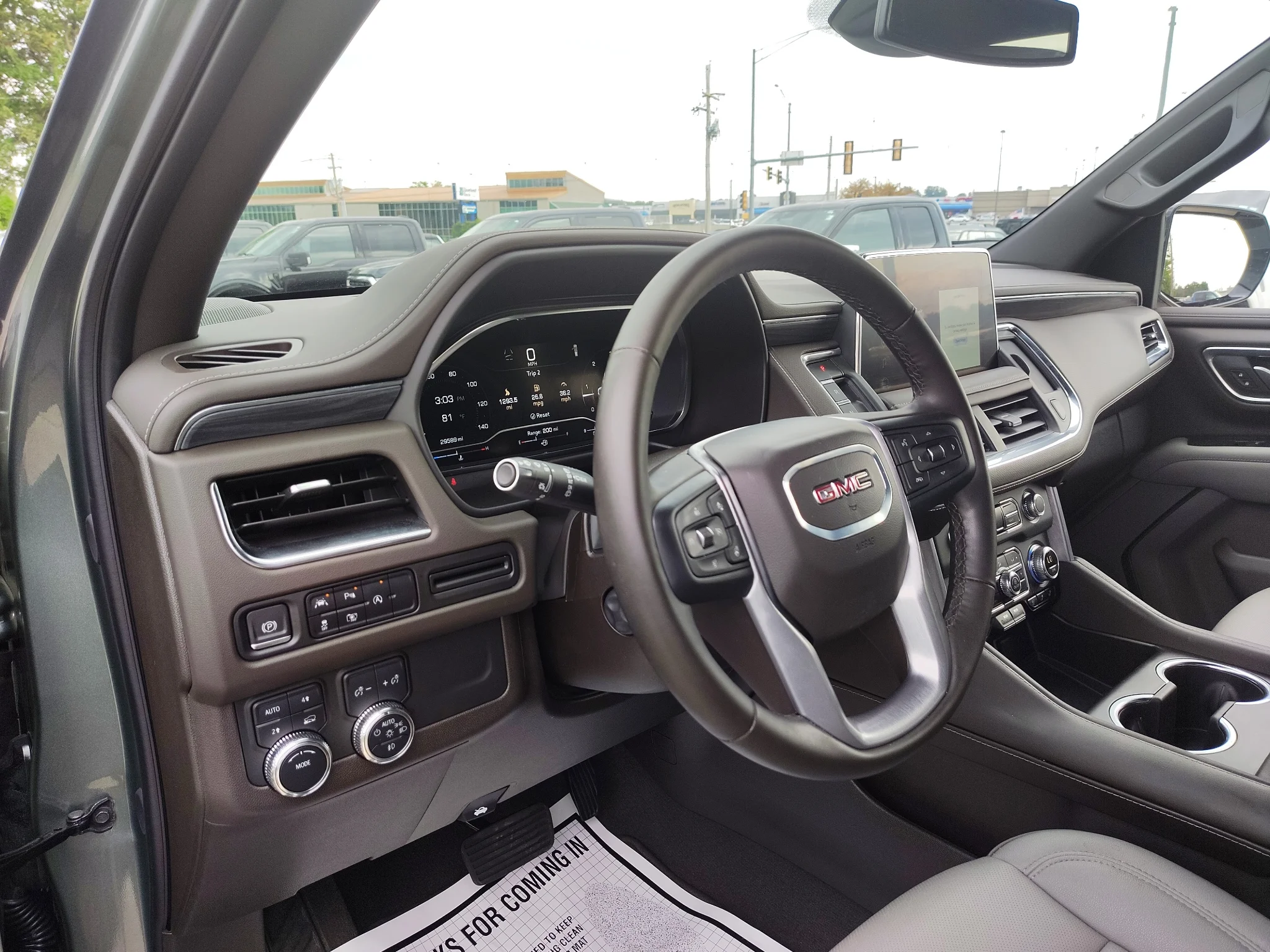 Used 2024 Frost GMC SLT image 10