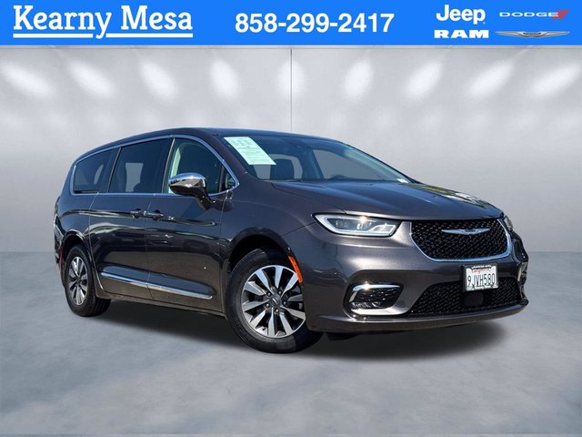 2023 Chrysler Pacifica Hybrid Limited