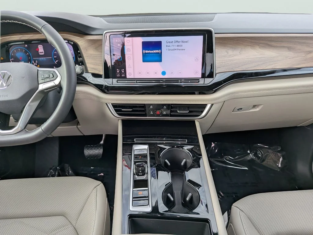 New 2026 Black Volkswagen 2.0T SE w/Technology image 13