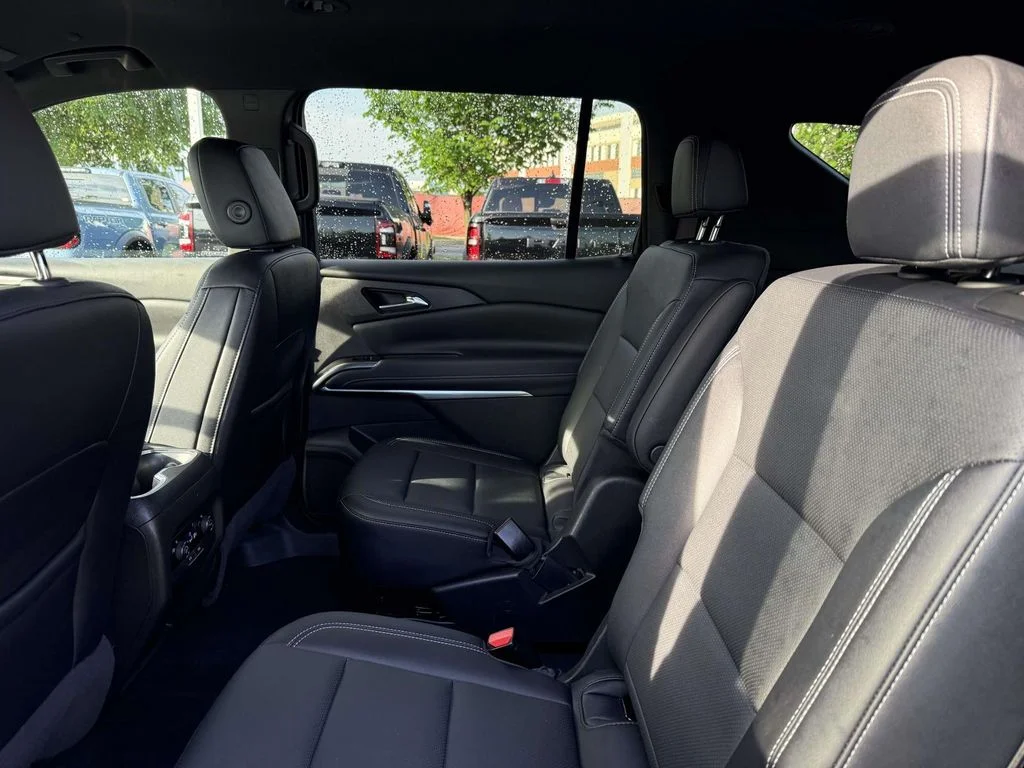 Used 2025 Blue Chevrolet LT image 16