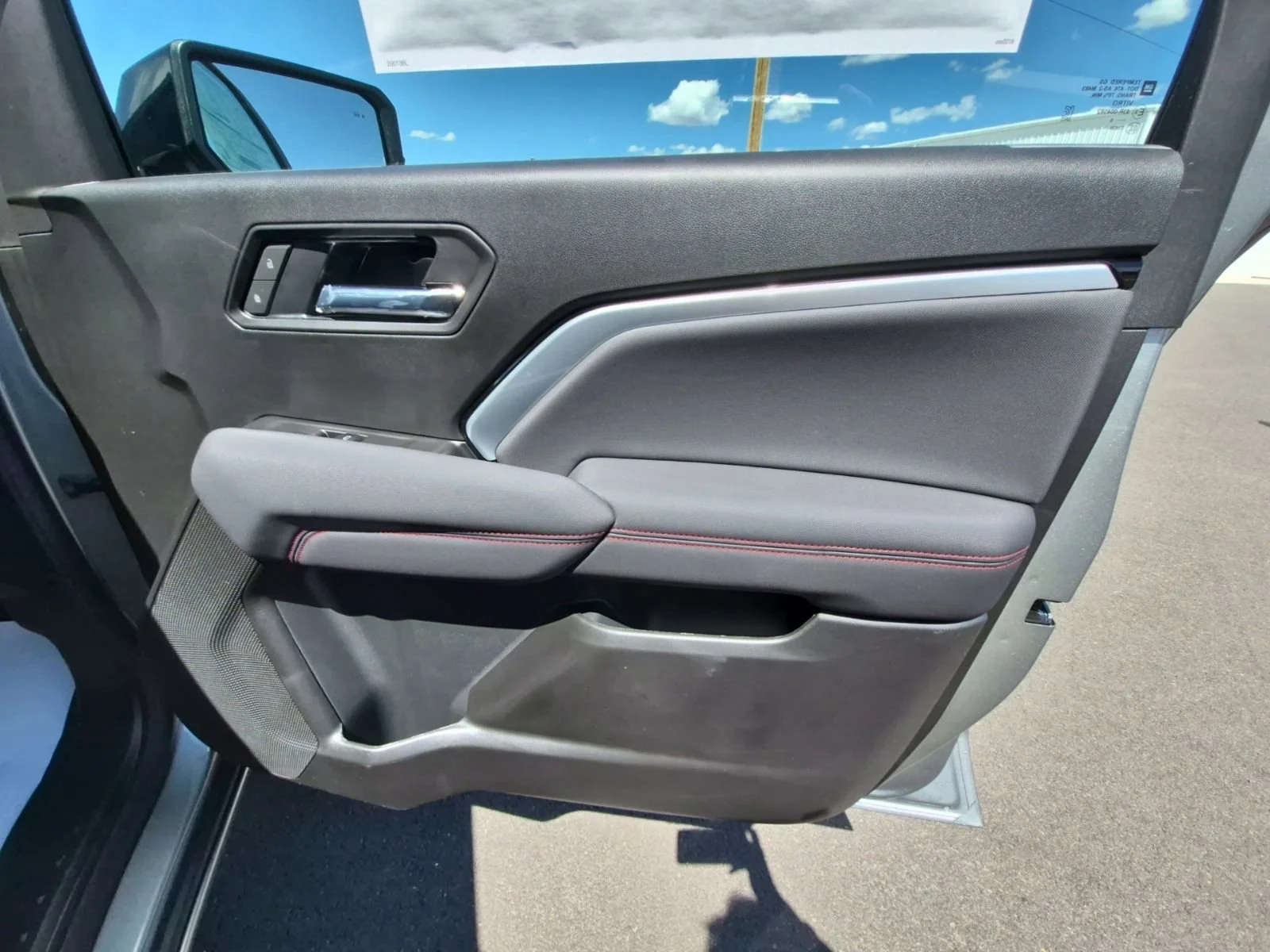 2026 Chevrolet Colorado Z71 - Photo 45