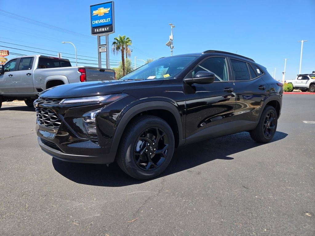 New 2026 Mosaic Black Metallic Chevrolet LT image 2