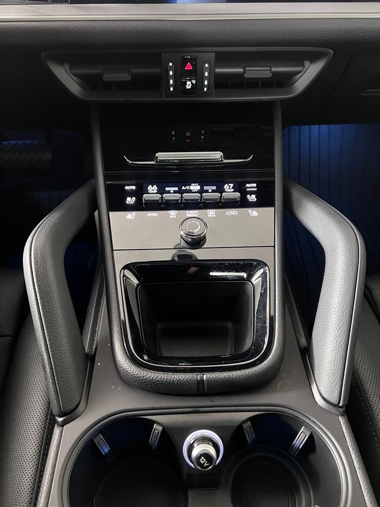 Certified Used 2024 White Porsche  image 33