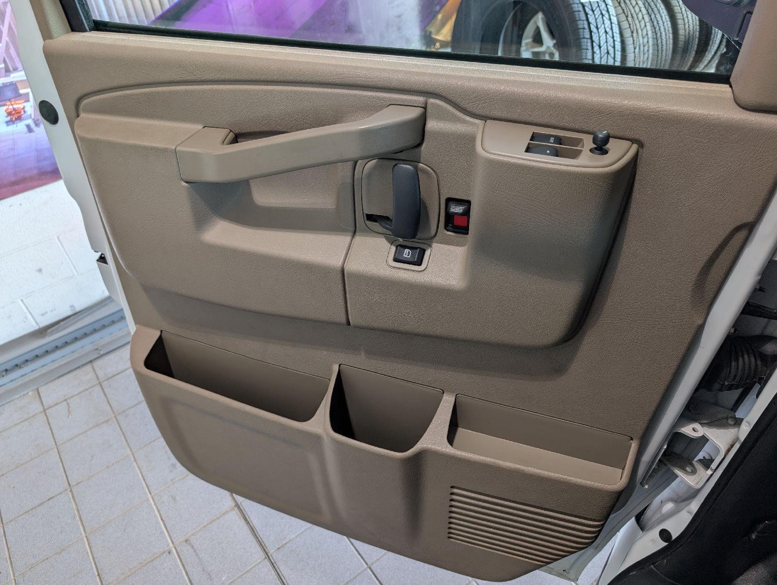 Used 2025  GMC 2500 image 14