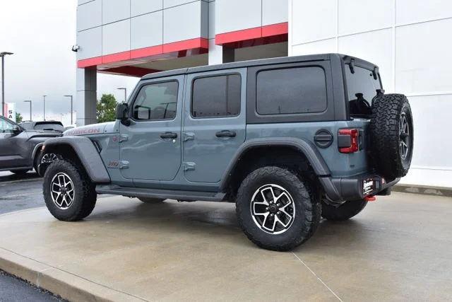 Used 2024 Gray Jeep Rubicon image 7