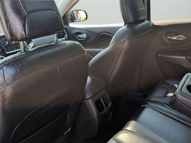 Used 2020 Black Jeep Limited image 35