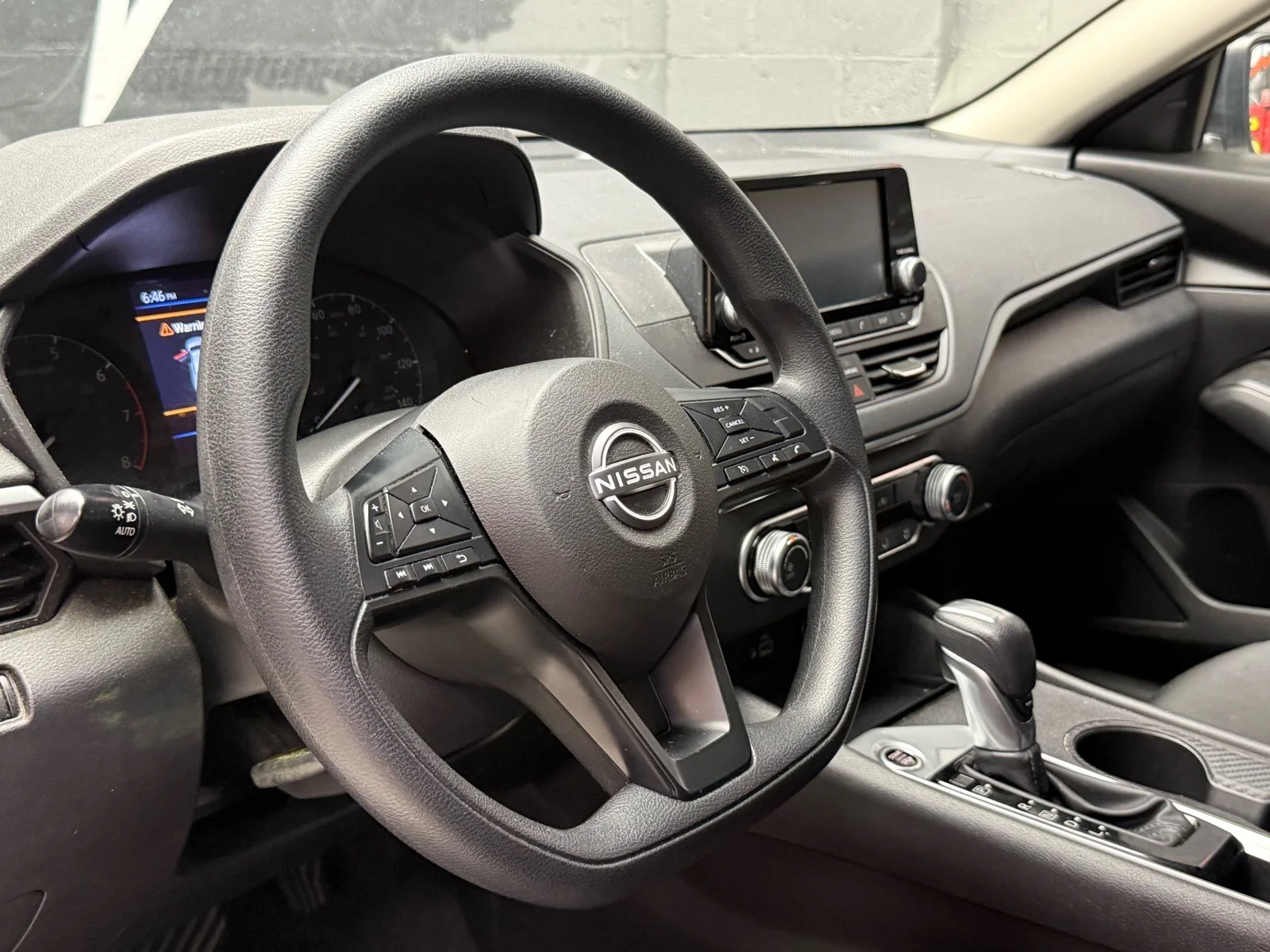 Used 2024 Glacier White (qak) Nissan 2.5 S image 9