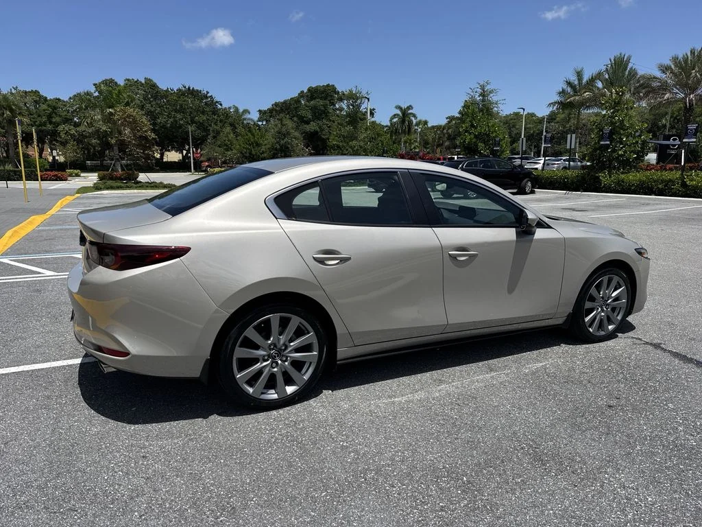 Used 2023 Platinum Quartz Metallic Mazda 2.5 S Select Package image 4