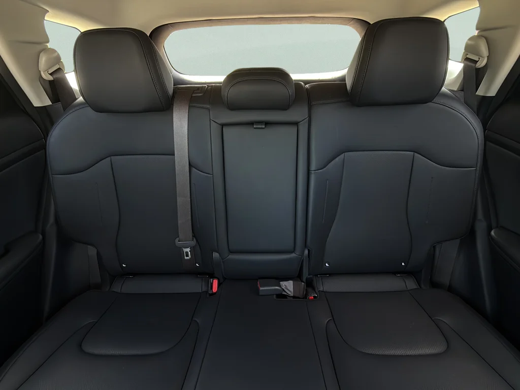 Certified Used 2023 Gravity Gray Kia EX image 31